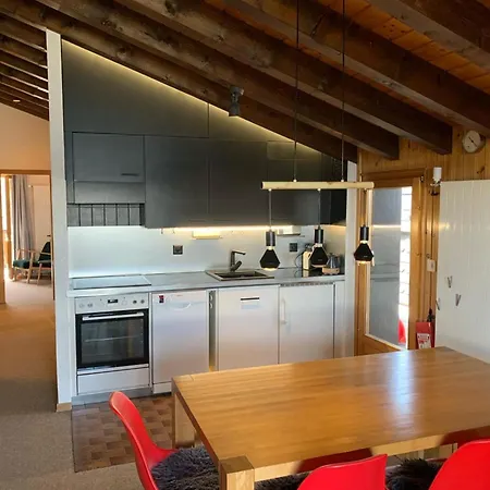 Marvelous With Balcony Appartement