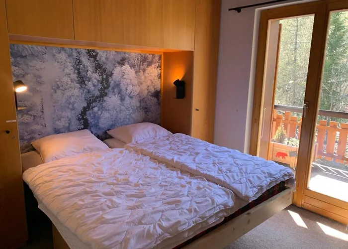 Marvelous With Balcony Agettes