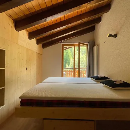Marvelous With Balcony Appartement